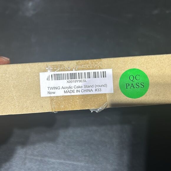 12” Acrylic Cake Stand - Picture 2 of 3